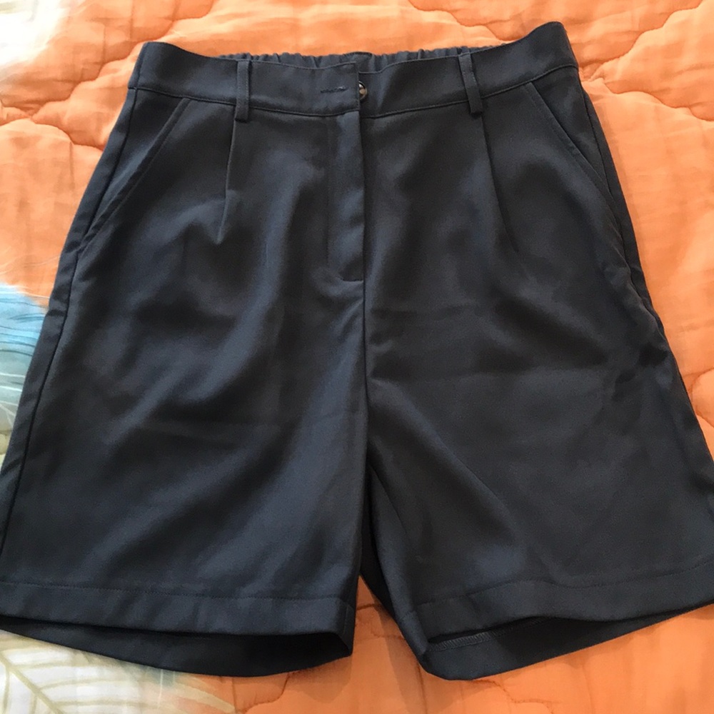 WOMEN SHORT PANTS